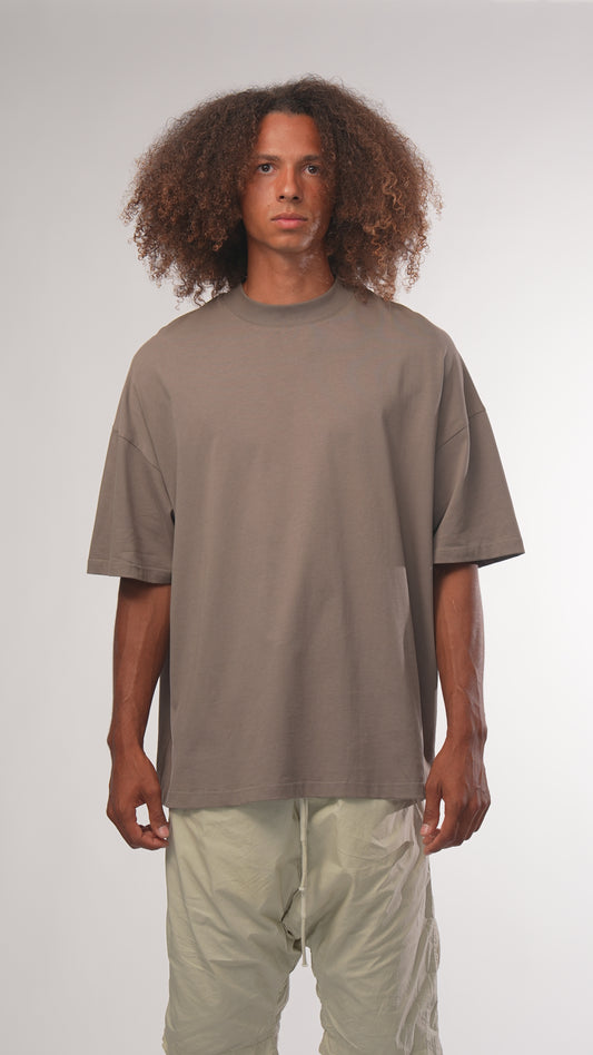 TEE 12